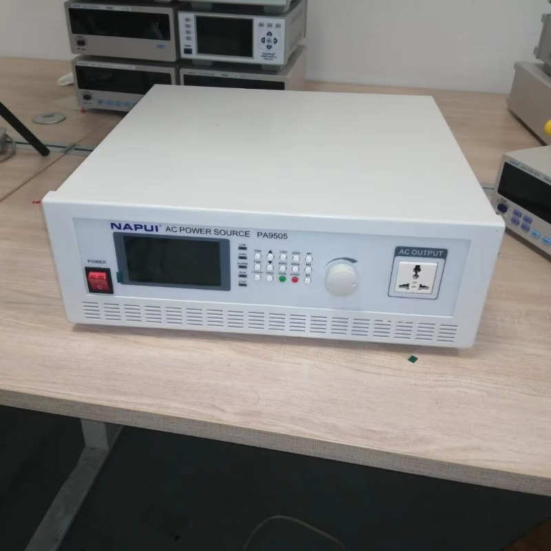 Instelbare frequentieregelaar  - Ac Power Supply recensie en prijs